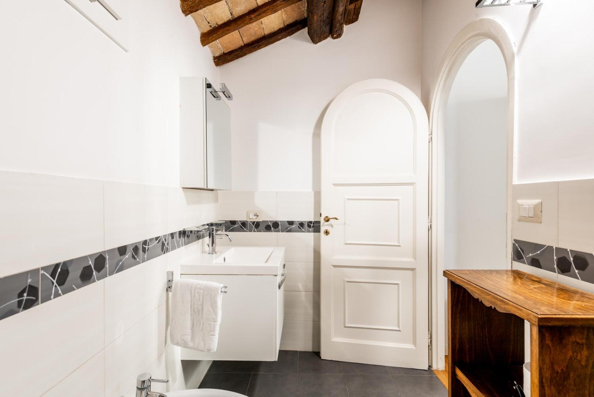 Pavone Centre Romantic Apartment Esterno foto