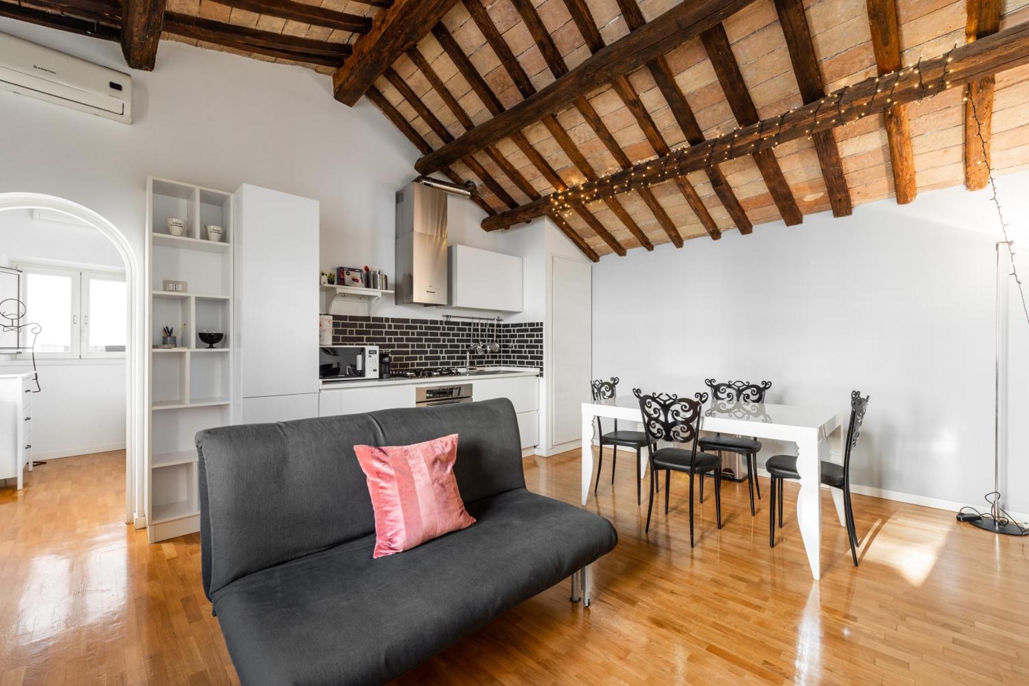 Pavone Centre Romantic Apartment Esterno foto